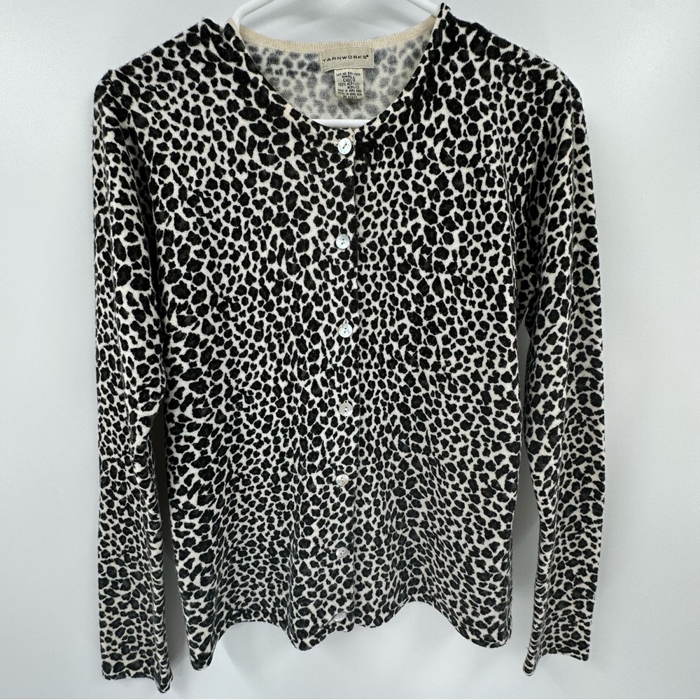 Vintage Yarnworks Sz Small Chico Cardigan Sweater Fuzzy Animal Print